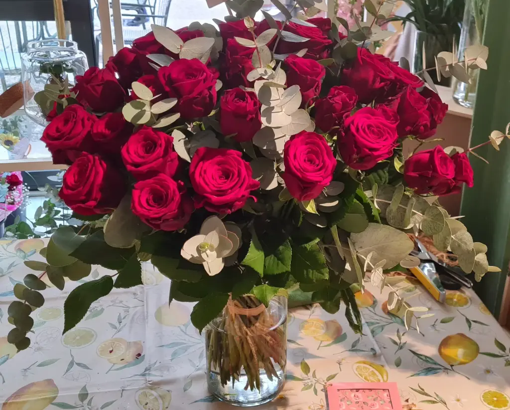 Bouquet de 45 Roses Rouge + vase